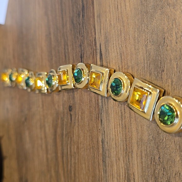 Sandi Miller Burrows Designs - Gold Bracelet, Green and Citrine-Coloured Stones - Picture 5 of 16